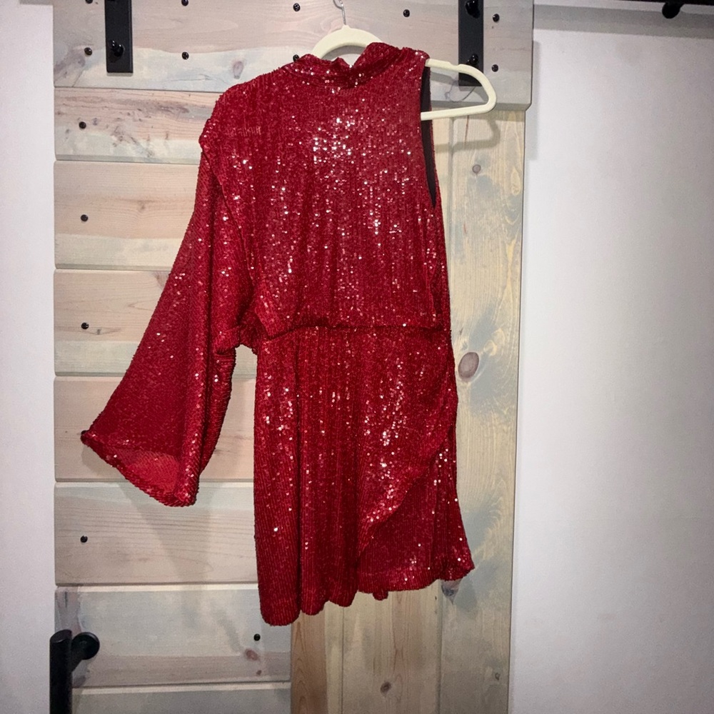 Sparkling Red DRESS